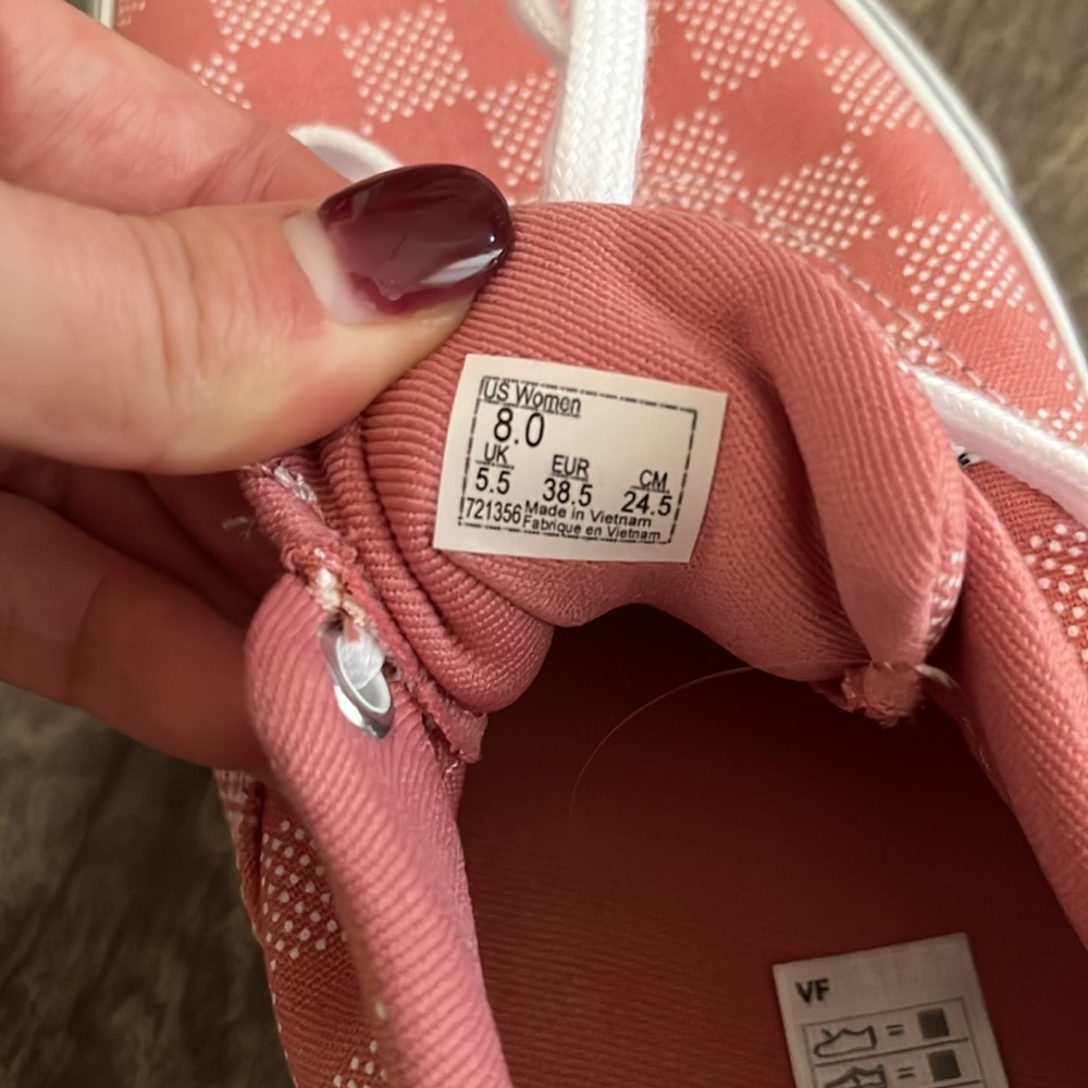 Pink checkered vans - Picture 3 of 8